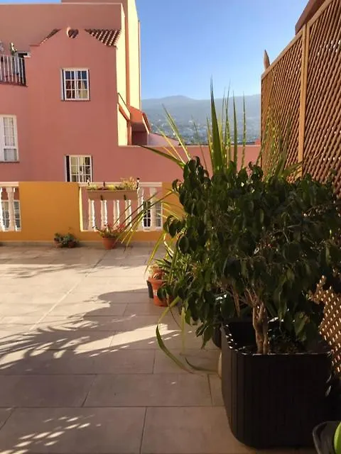 Apartment Grosse Terrasse. Modern. Home Office. Solarium Los Realejos